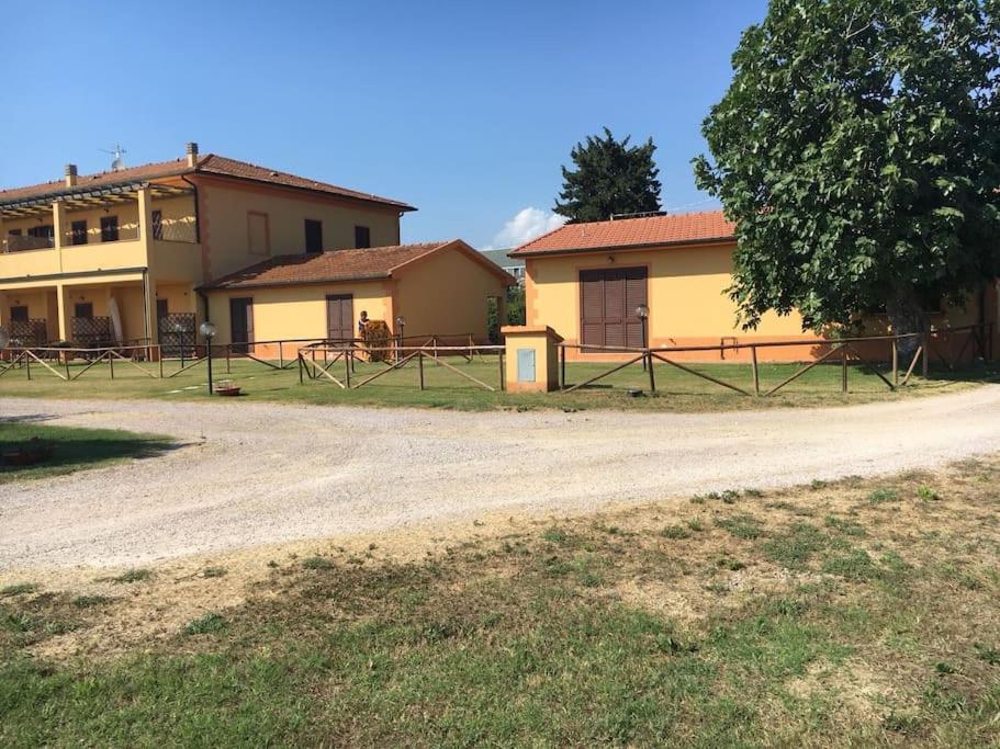 Deste - In Campagna 4 Posti Letto Con Giardino La Sdriscia Экстерьер фото